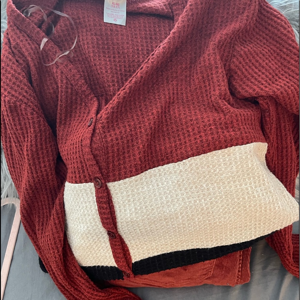 Rust Black and white pant and shirt/Sweater set